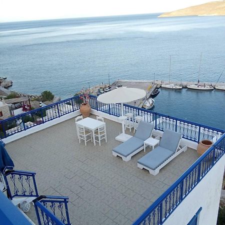 Marinas Studios Livadia  Luaran gambar