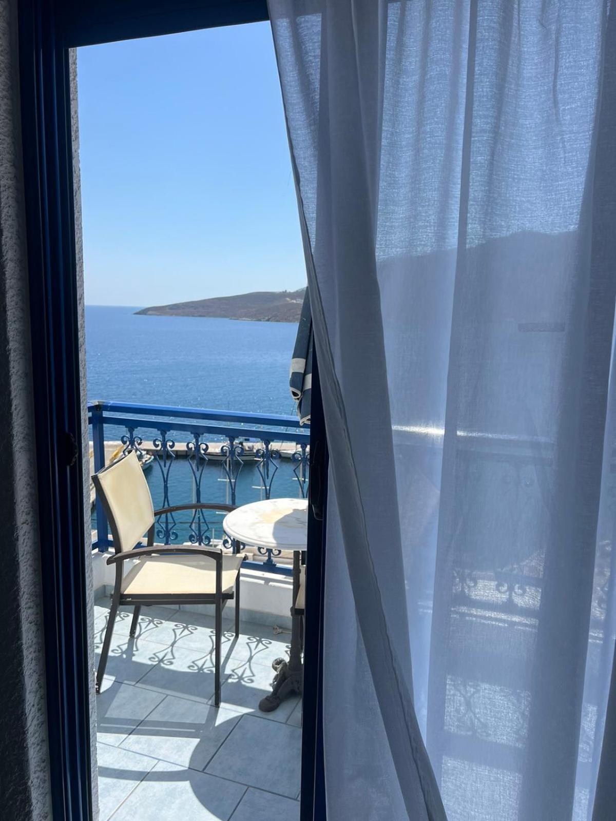 Marinas Studios Livadia  Luaran gambar