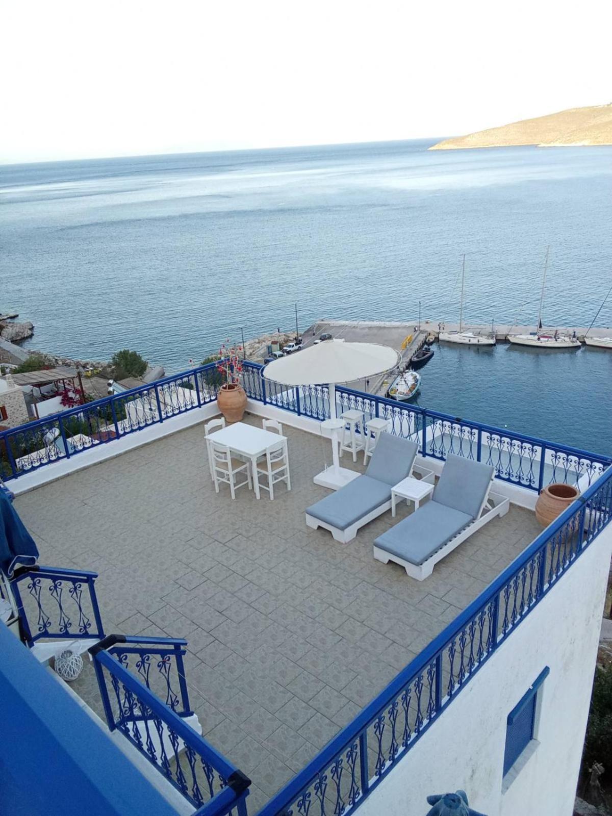 Marinas Studios Livadia  Luaran gambar