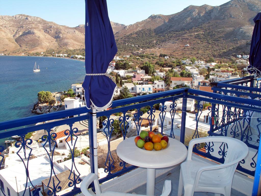 Marinas Studios Livadia  Luaran gambar