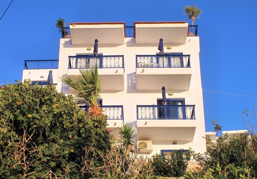 Marinas Studios Livadia  Luaran gambar